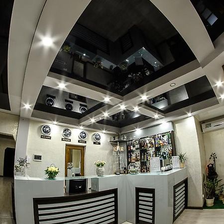 Diamond De Luxe Apartment Kolomiya Exterior photo